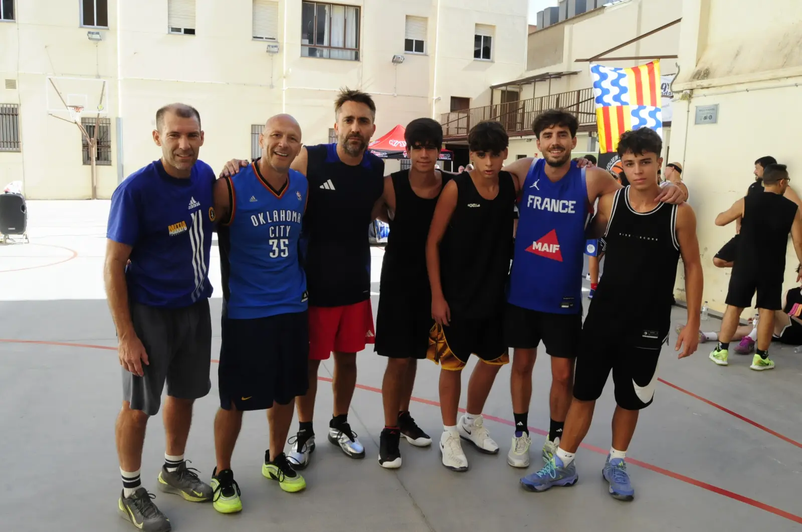 Equip amb jugadors de totes les edats